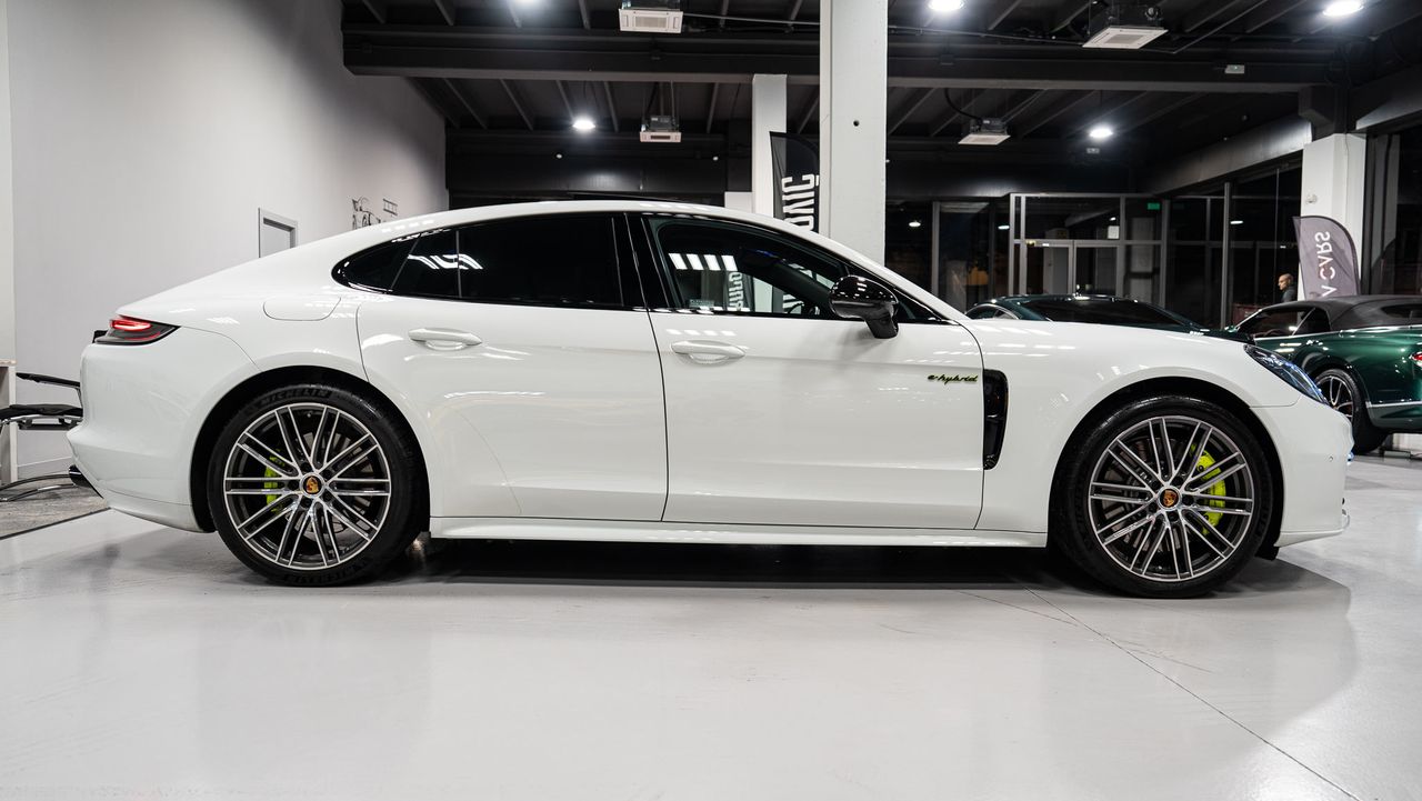 Foto Porsche Panamera 11