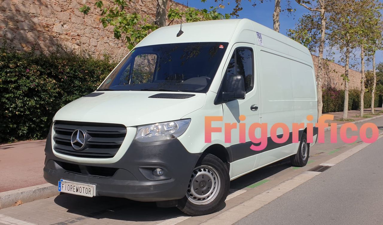 Foto Mercedes-Benz Sprinter 3