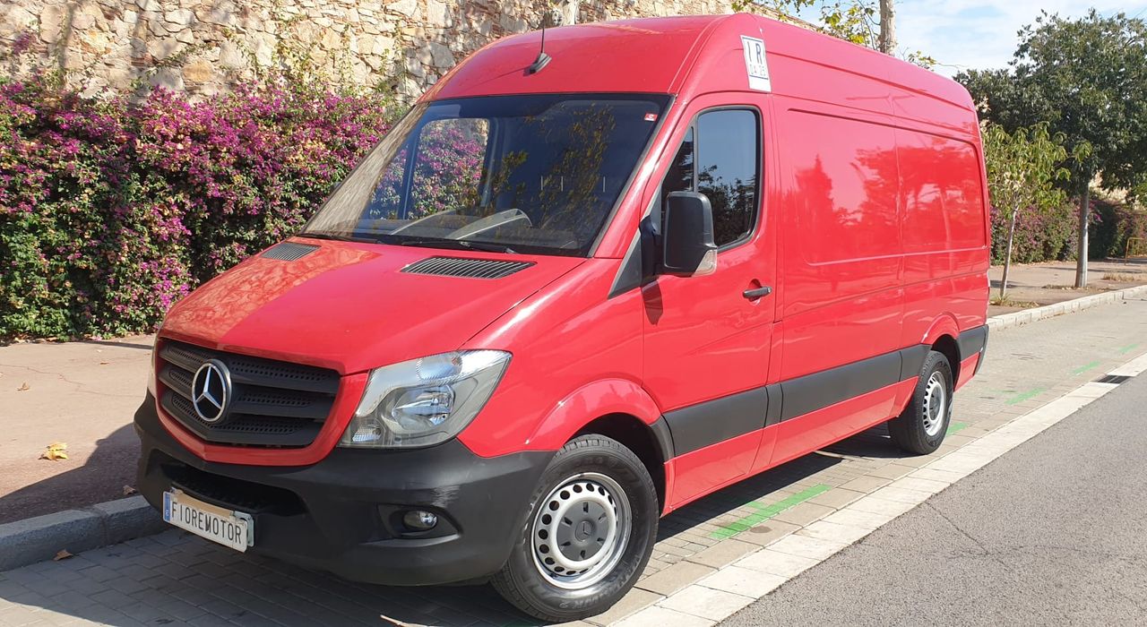 Foto Mercedes-Benz Sprinter 18