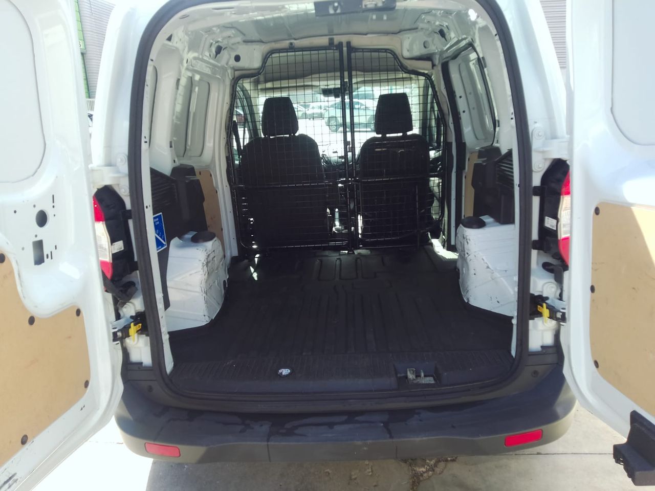 Foto Ford Transit  Courier 17