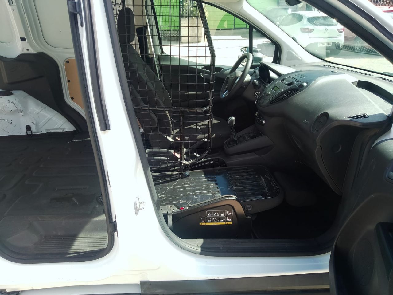 Foto Ford Transit  Courier 22