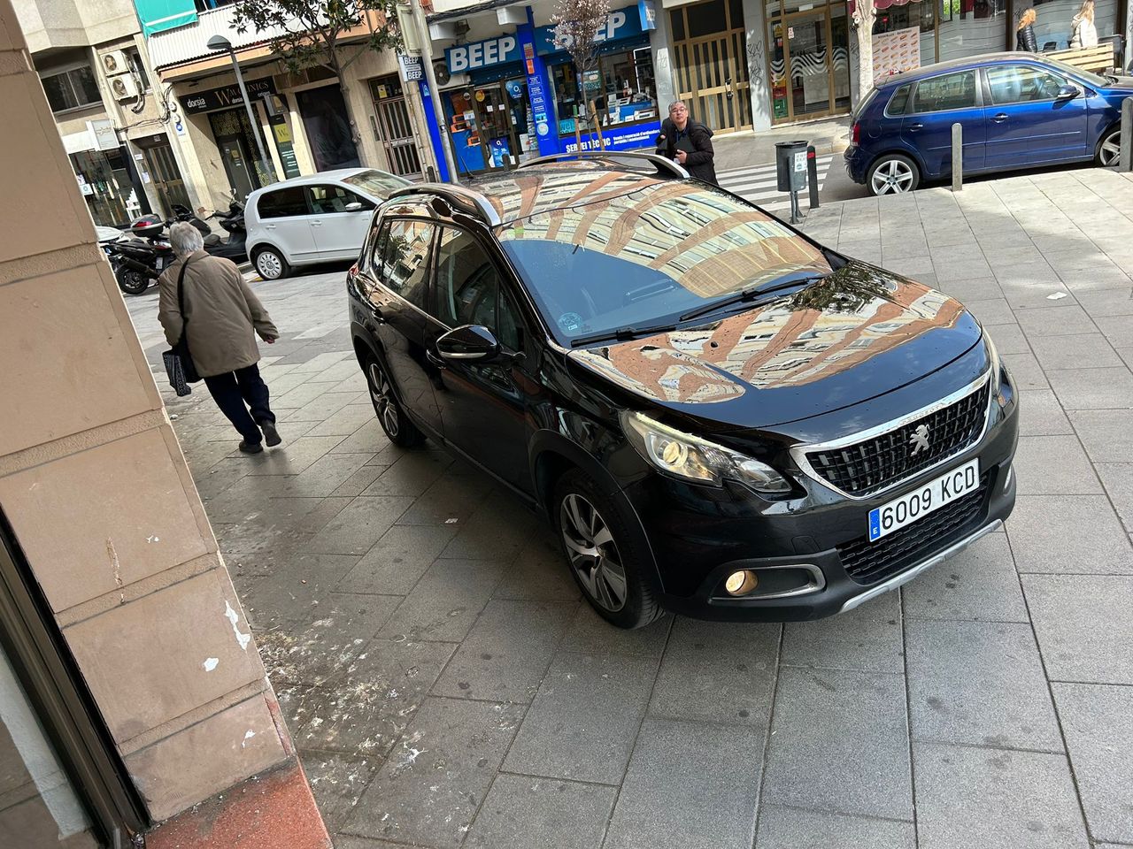 Foto Peugeot 2008 6