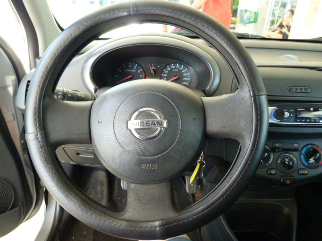 Foto Nissan Micra 26