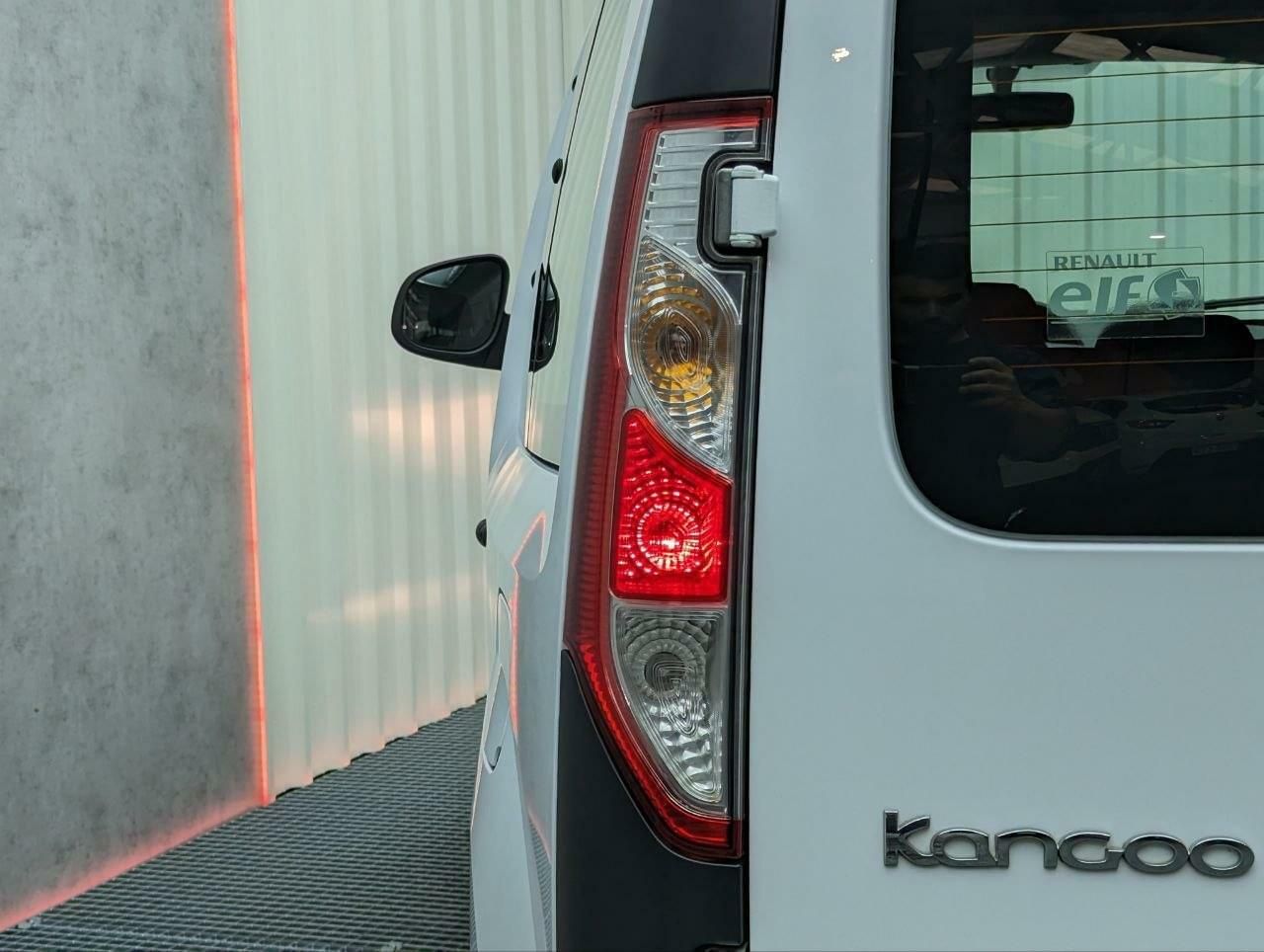 Foto Renault Kangoo 23