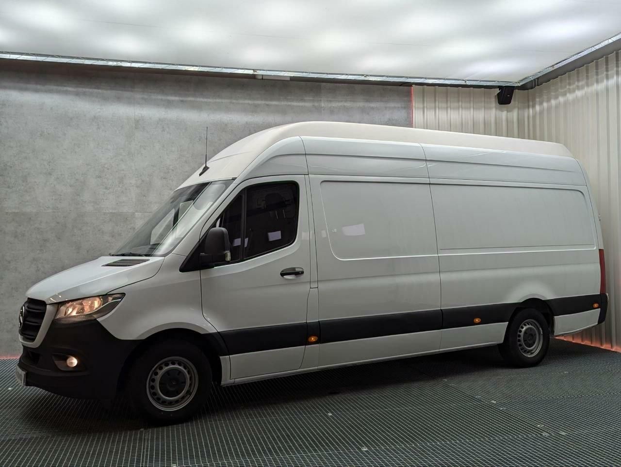 Foto Mercedes-Benz Sprinter 1