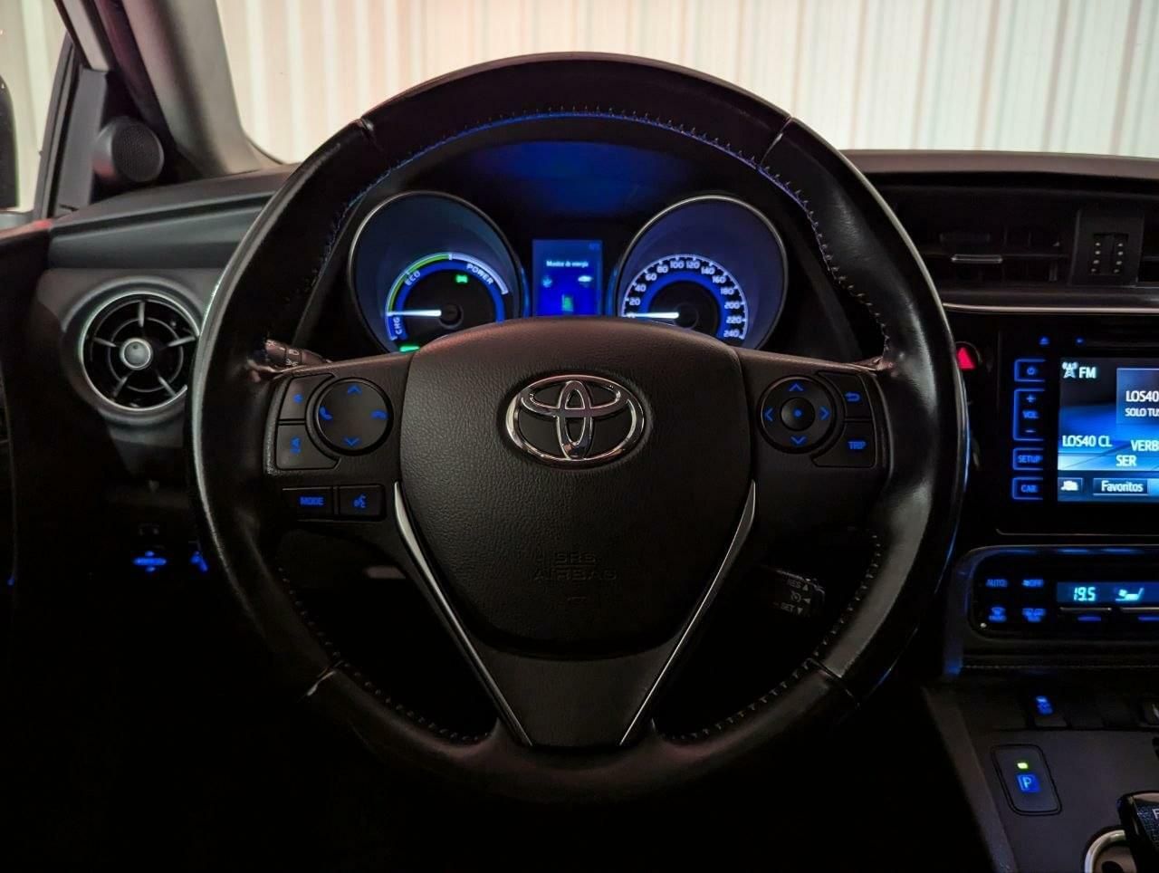 Foto Toyota Auris 28