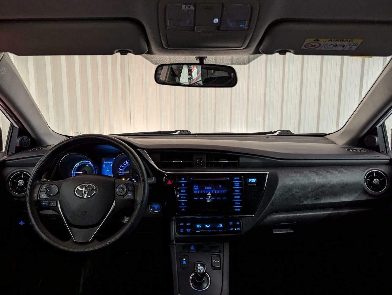 Foto Toyota Auris 28