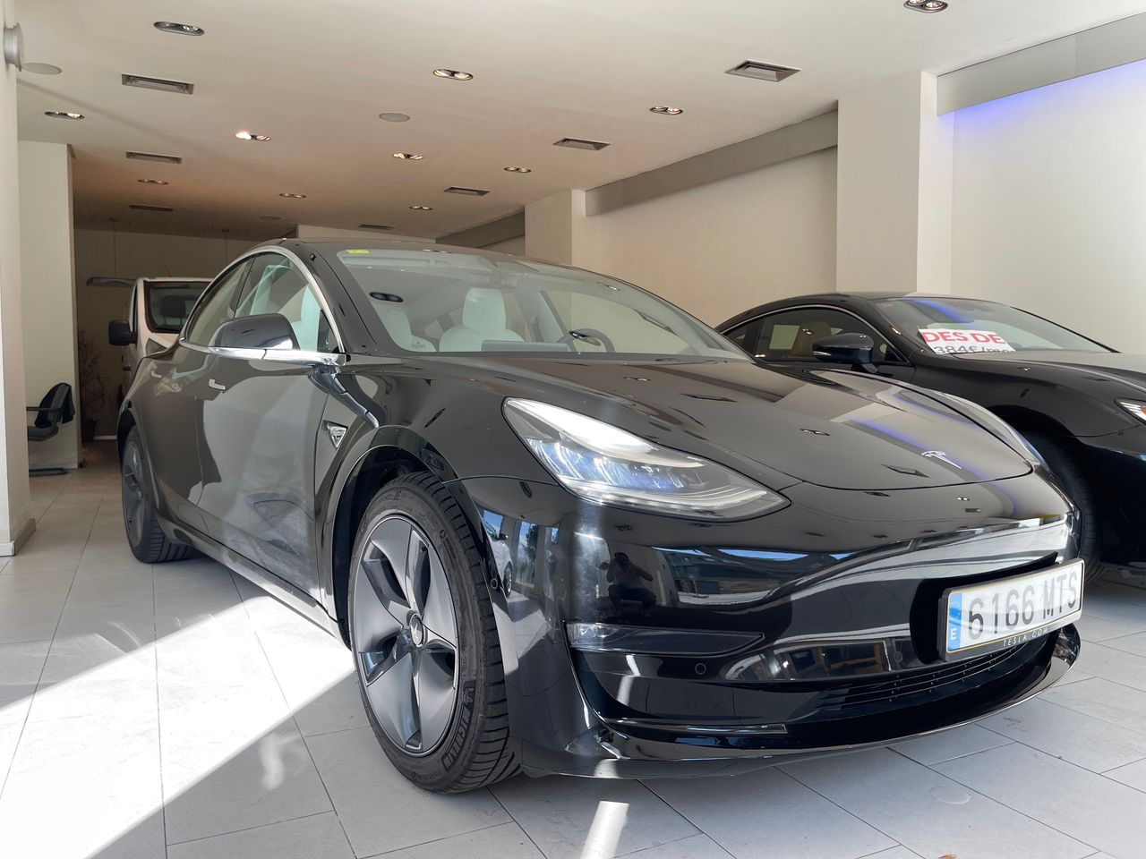 Foto Tesla Model 3 2