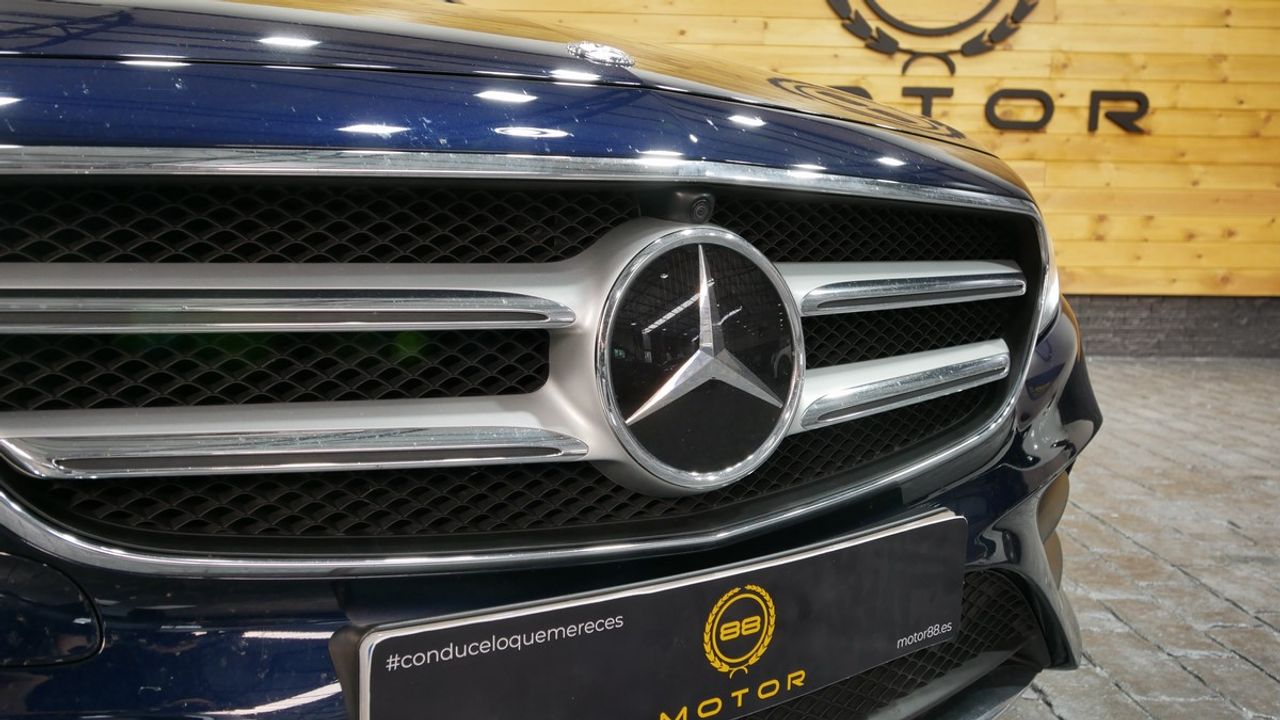 Foto Mercedes-Benz Clase E 22