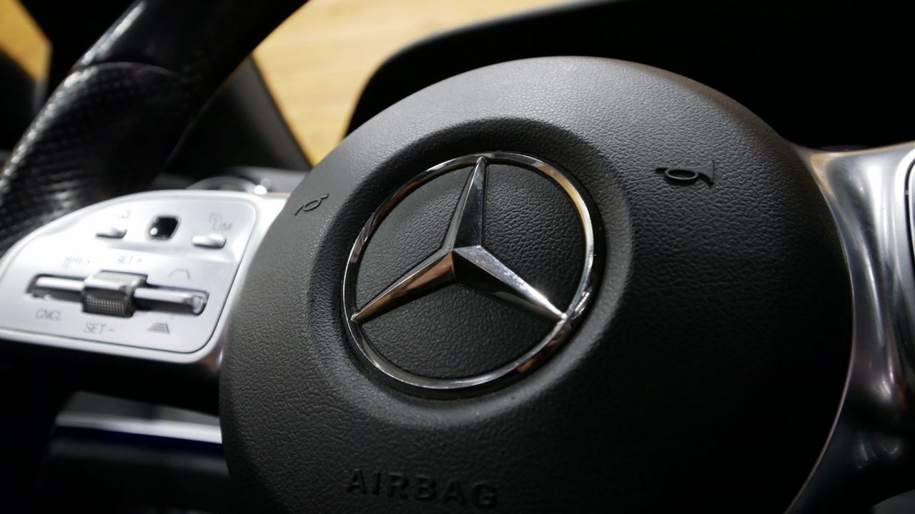 Foto Mercedes-Benz Clase E 25