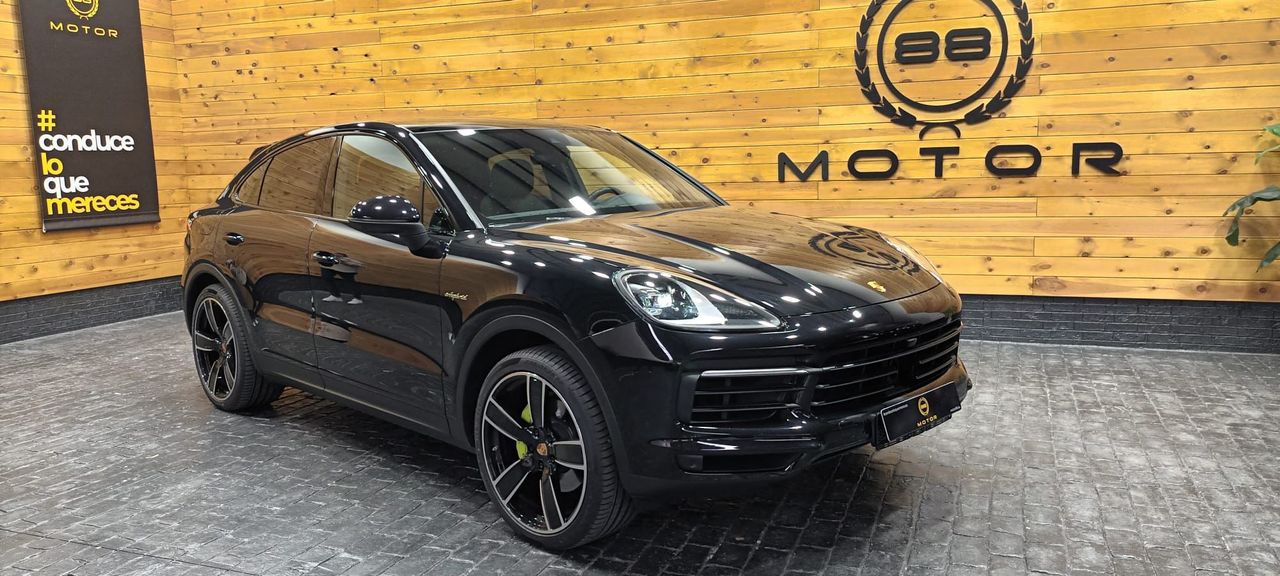 Foto Porsche Cayenne Coupe 2