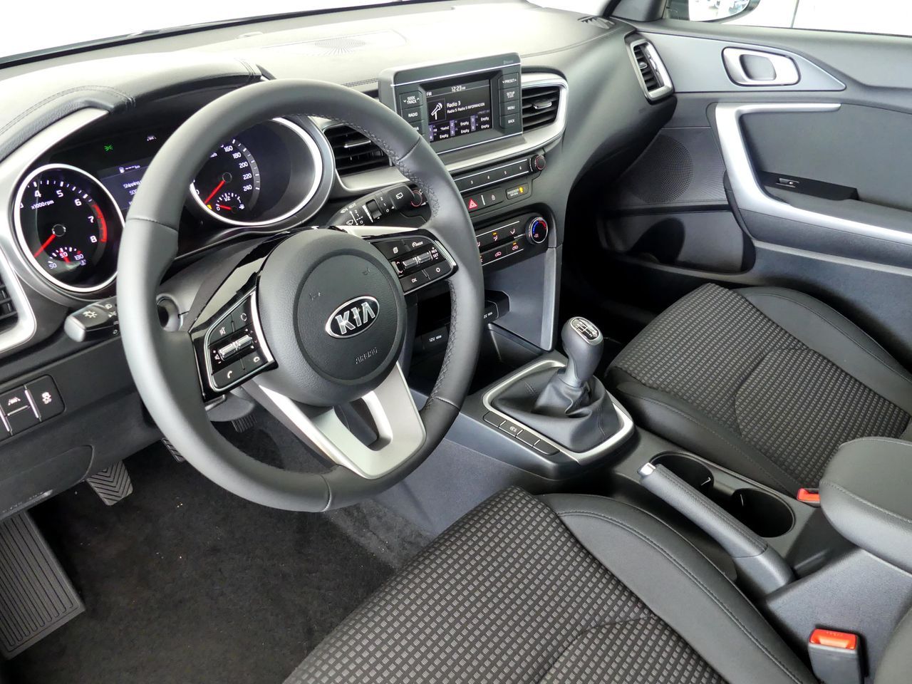 Foto Kia Ceed 19