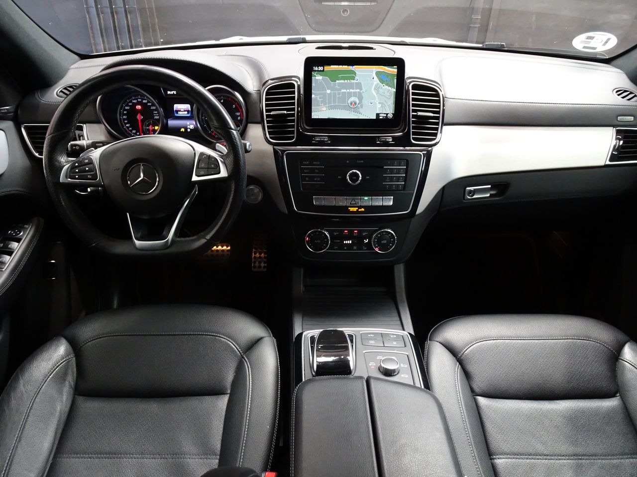 Foto Mercedes-Benz Clase GLE 28