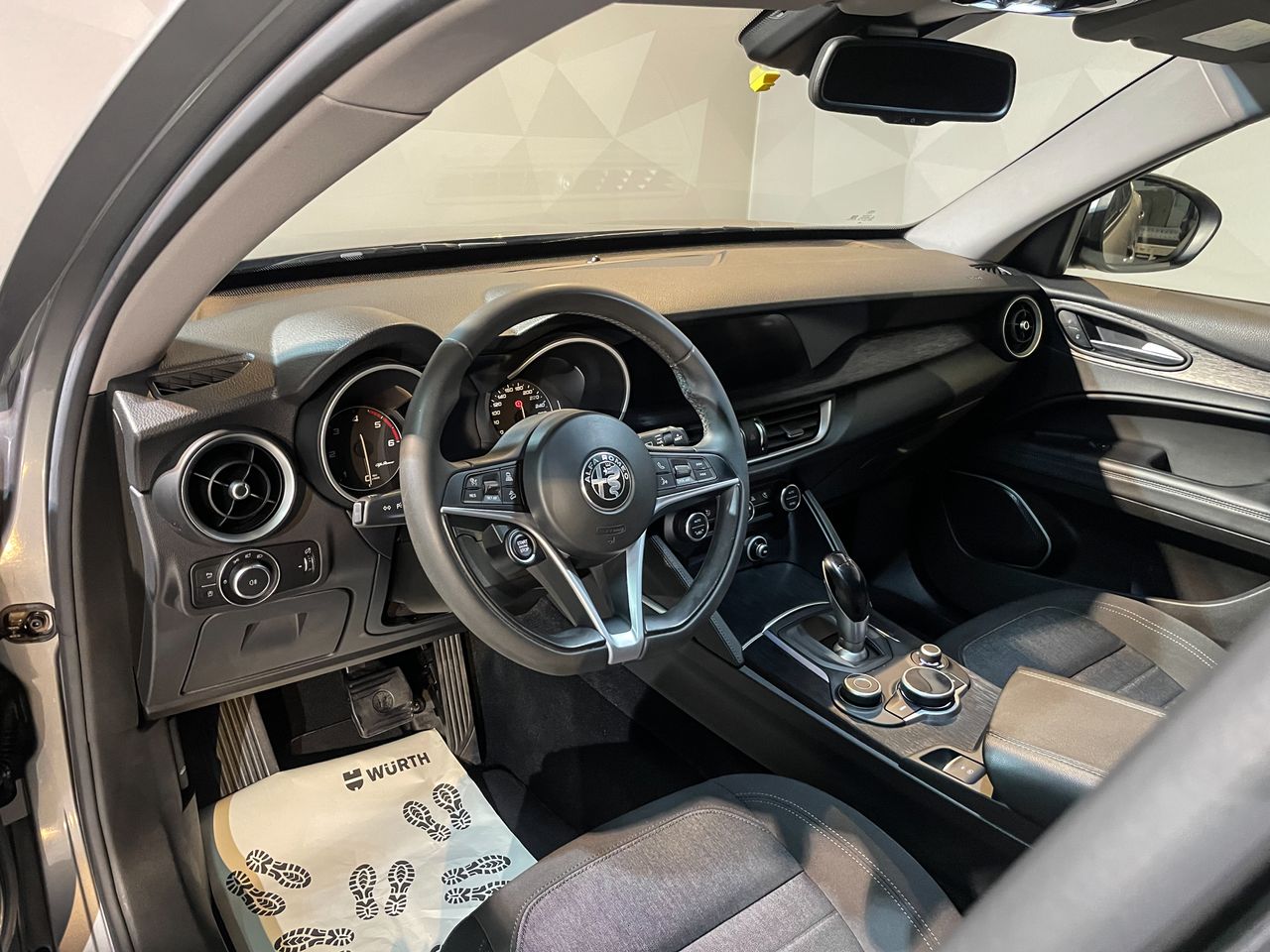 Foto Alfa Romeo Stelvio 22