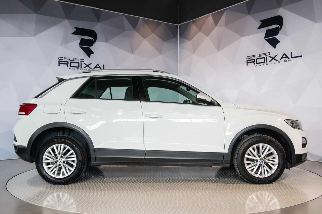 Foto Volkswagen T-Roc 6