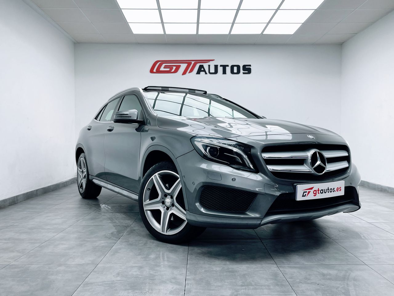 Foto Mercedes-Benz Clase GLA 8