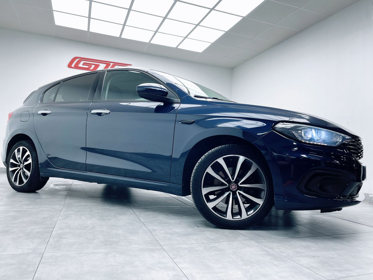 Foto Fiat Tipo 16