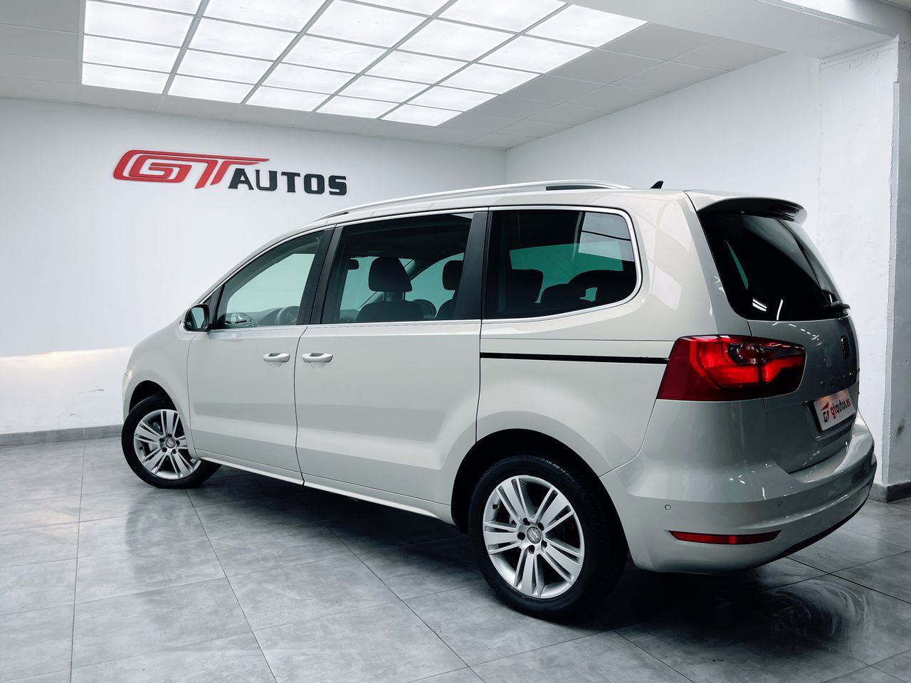 Foto Seat Alhambra 8