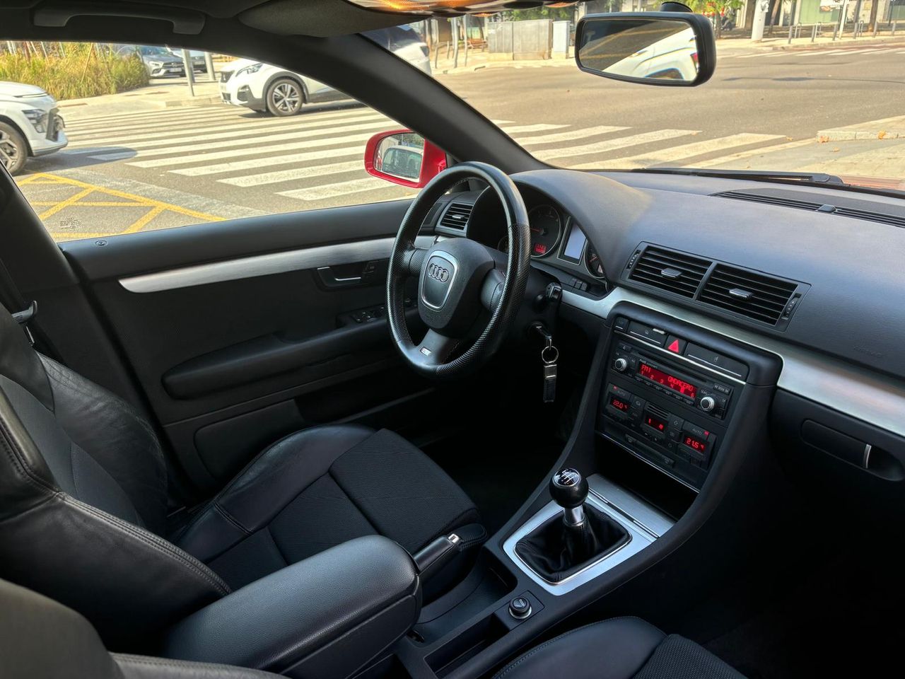 Foto Audi A4 Avant 16