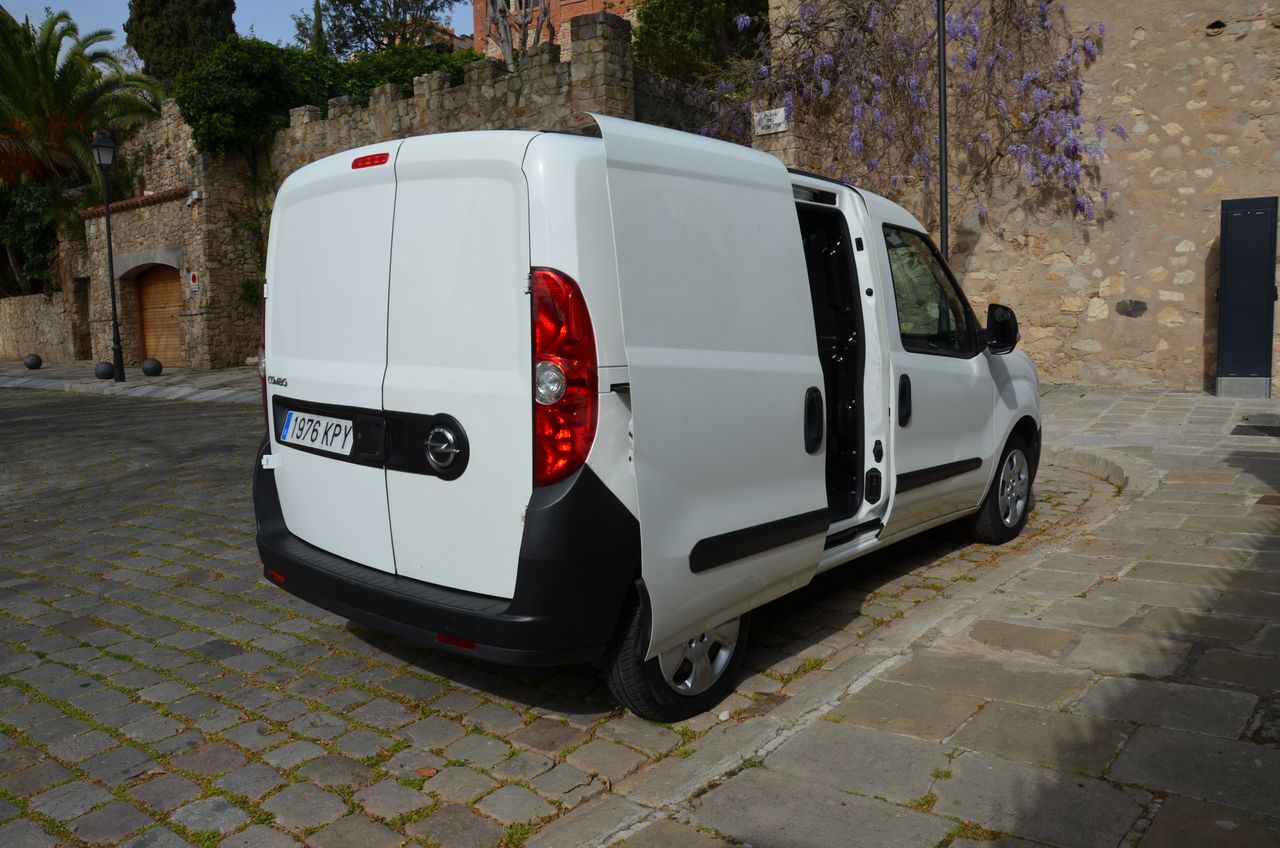 Foto Opel Combo 37