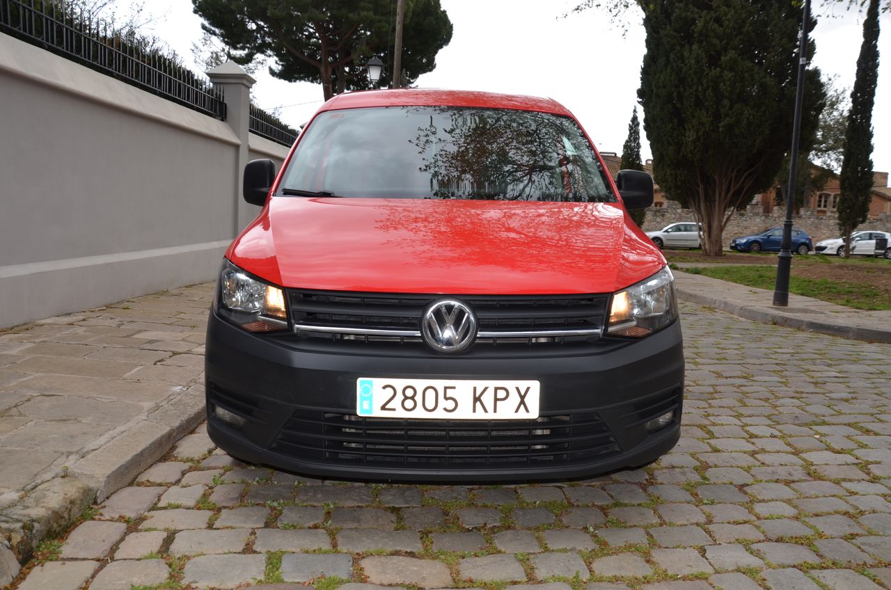 Foto Volkswagen Caddy 19