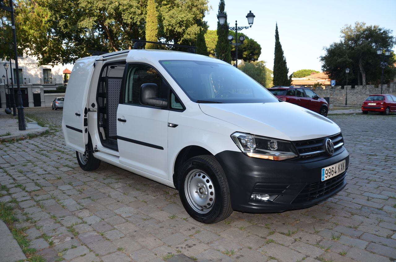 Foto Volkswagen Caddy 24