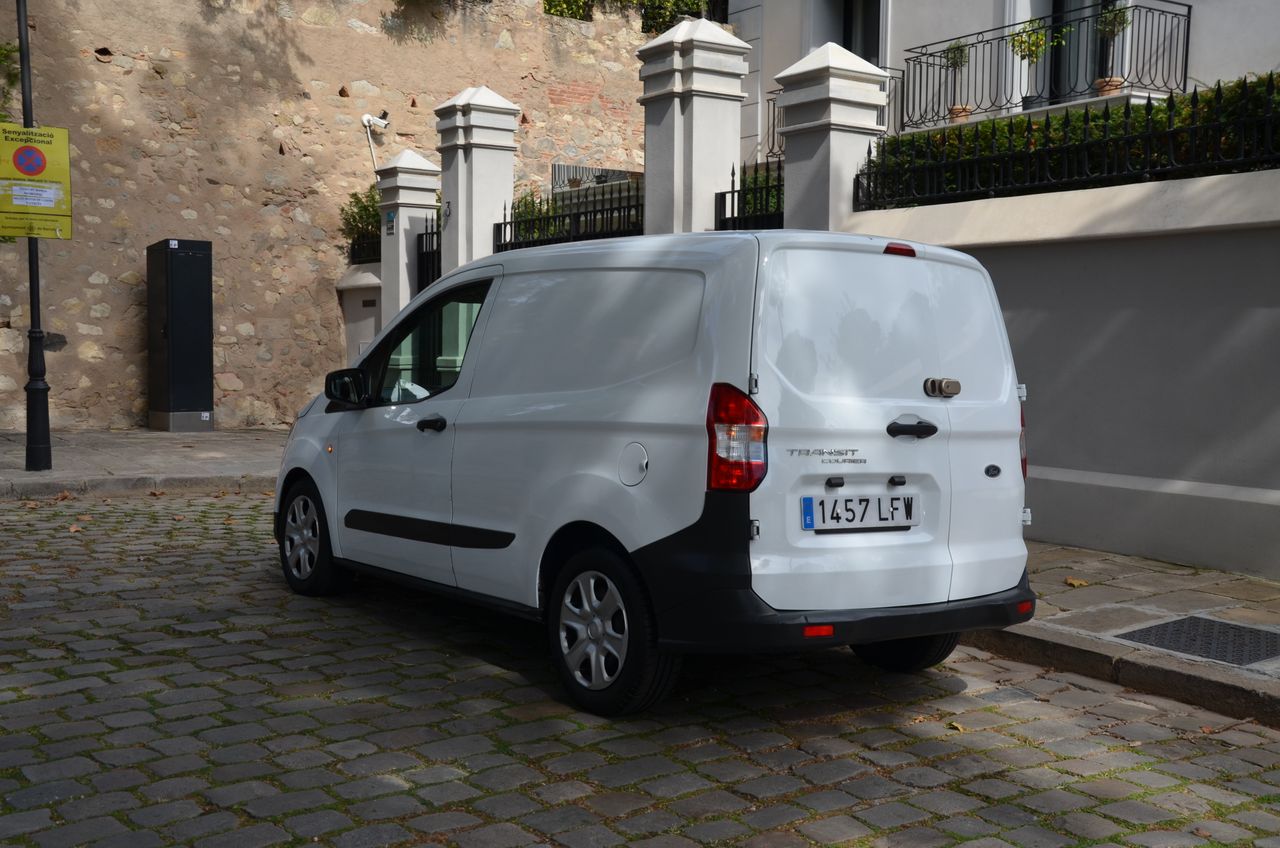 Foto Ford Transit  Courier 3