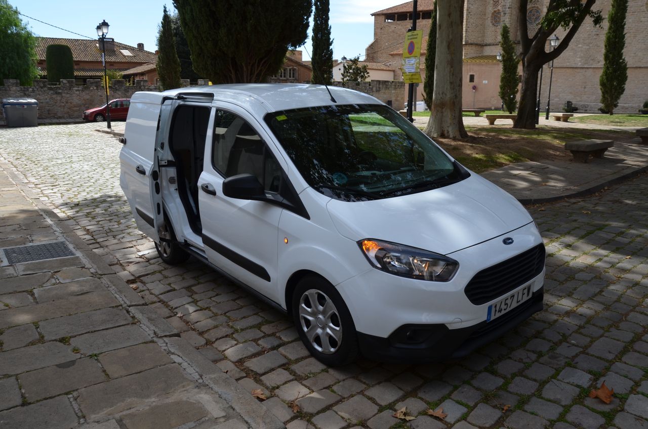 Foto Ford Transit  Courier 19