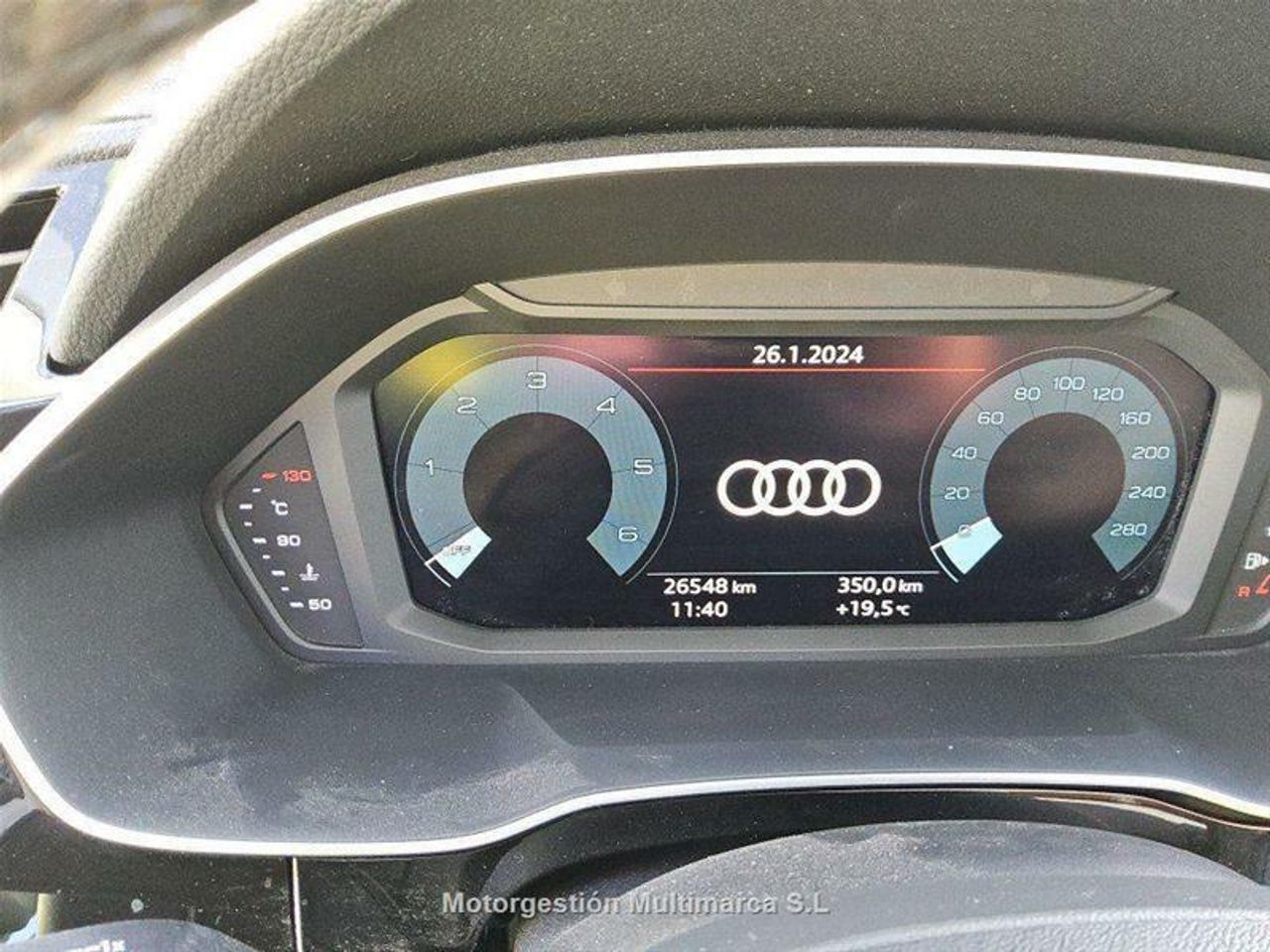 Foto Audi Q3 8