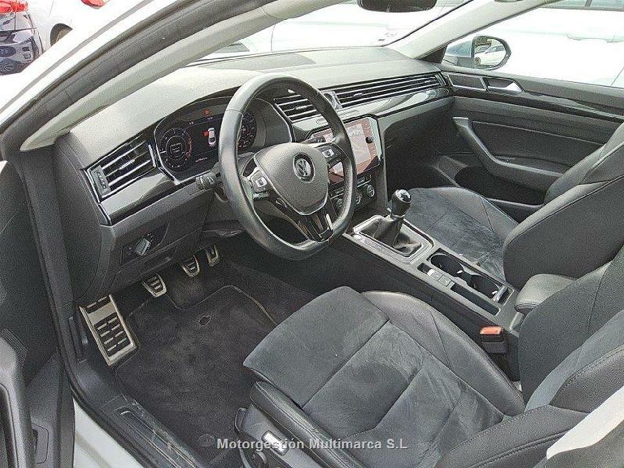 Foto Volkswagen Arteon 7