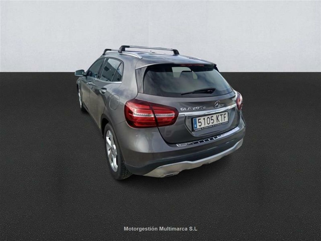 Foto Mercedes-Benz Clase GLA 6