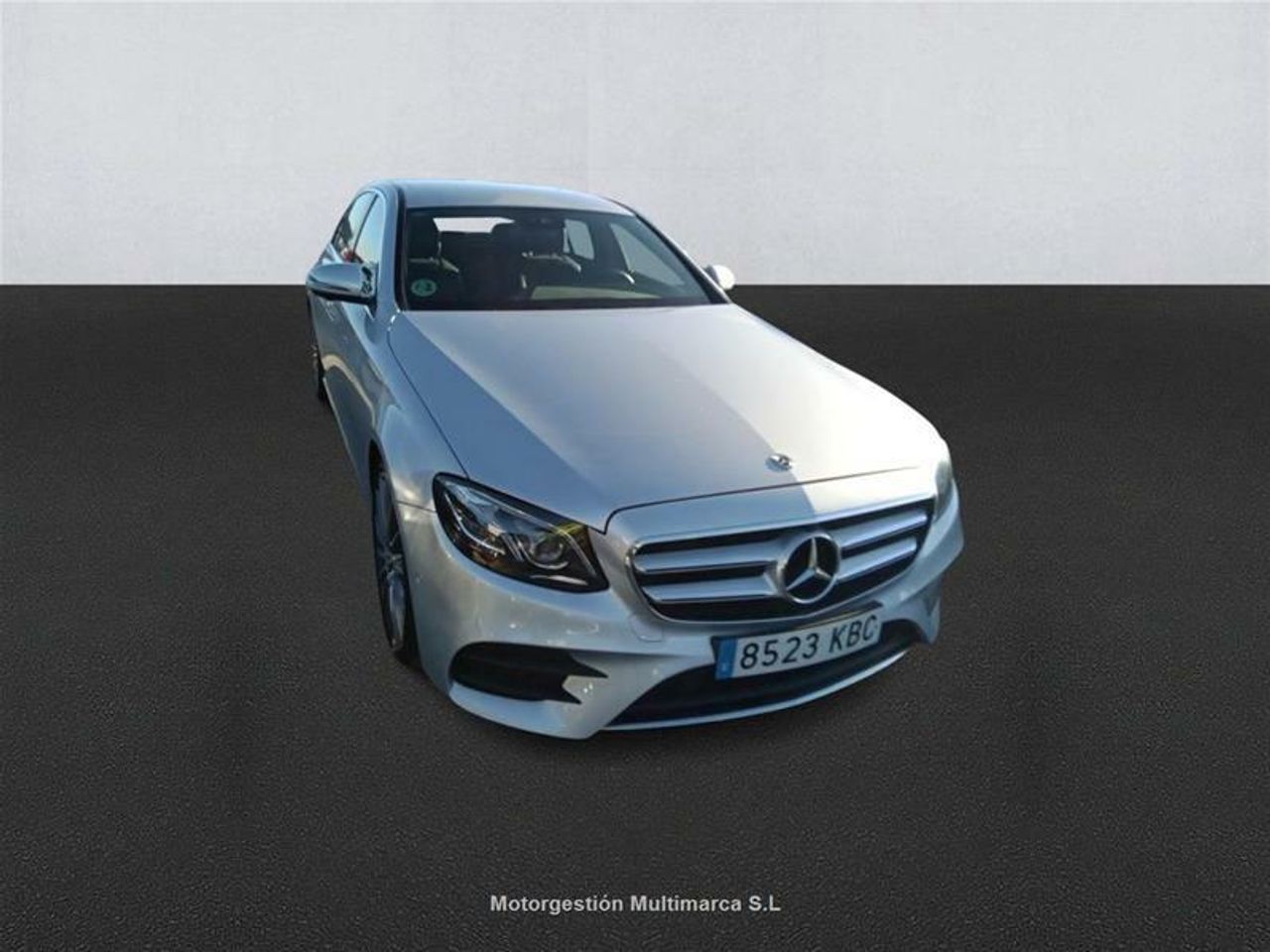 Foto Mercedes-Benz Clase E 3