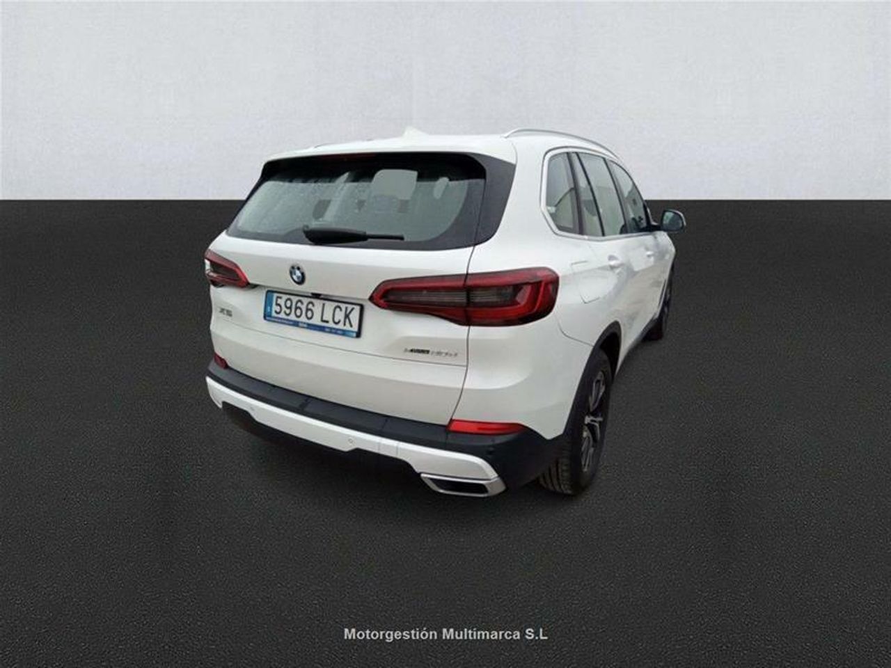 Foto BMW X5 4