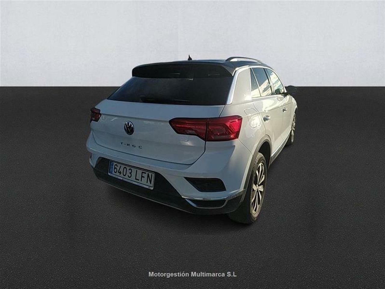 Foto Volkswagen T-Roc 4