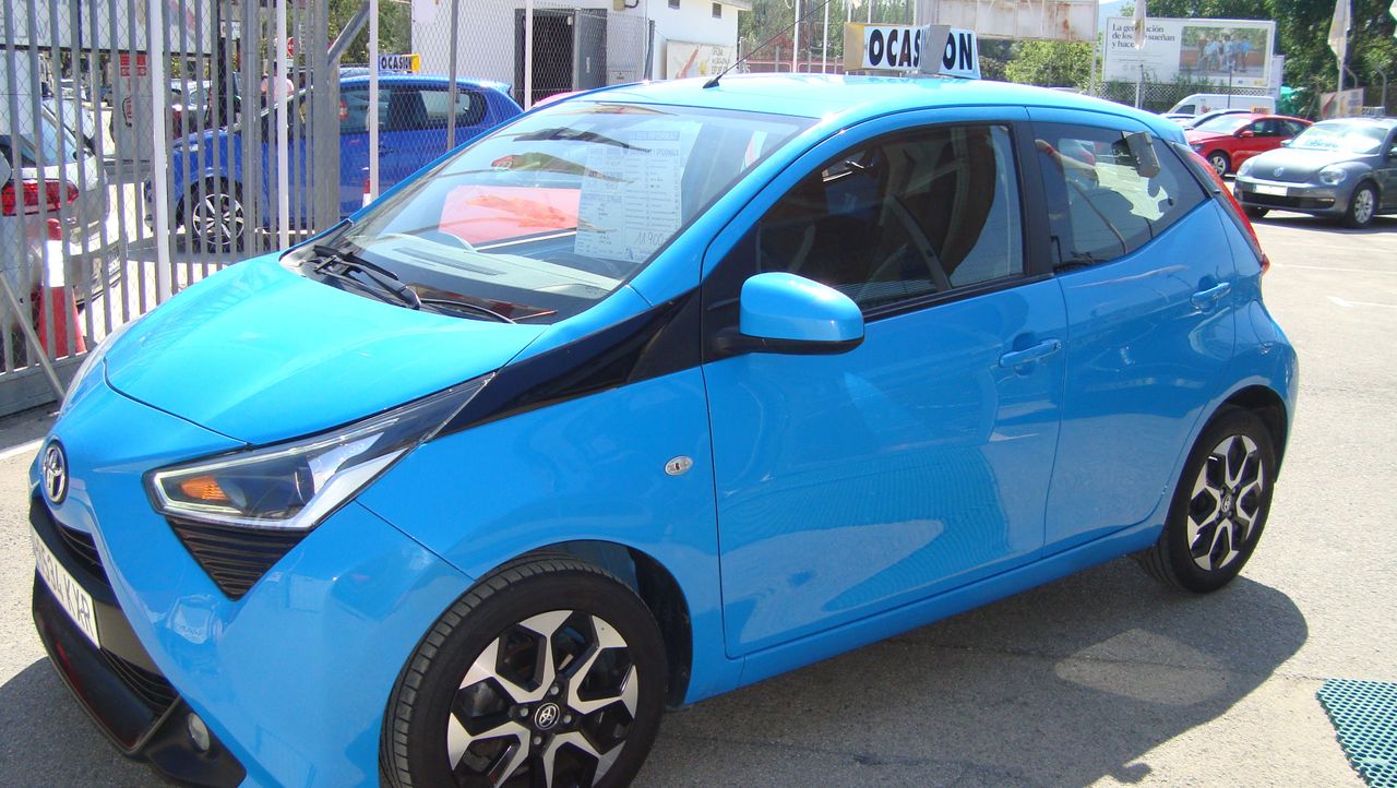 Foto Toyota Aygo 14