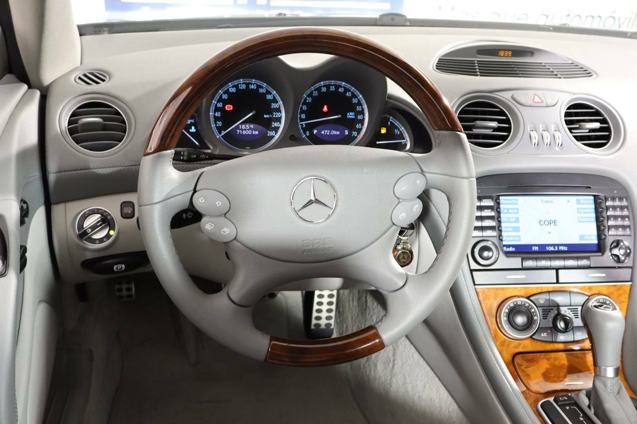 Foto Mercedes-Benz Clase SL 22