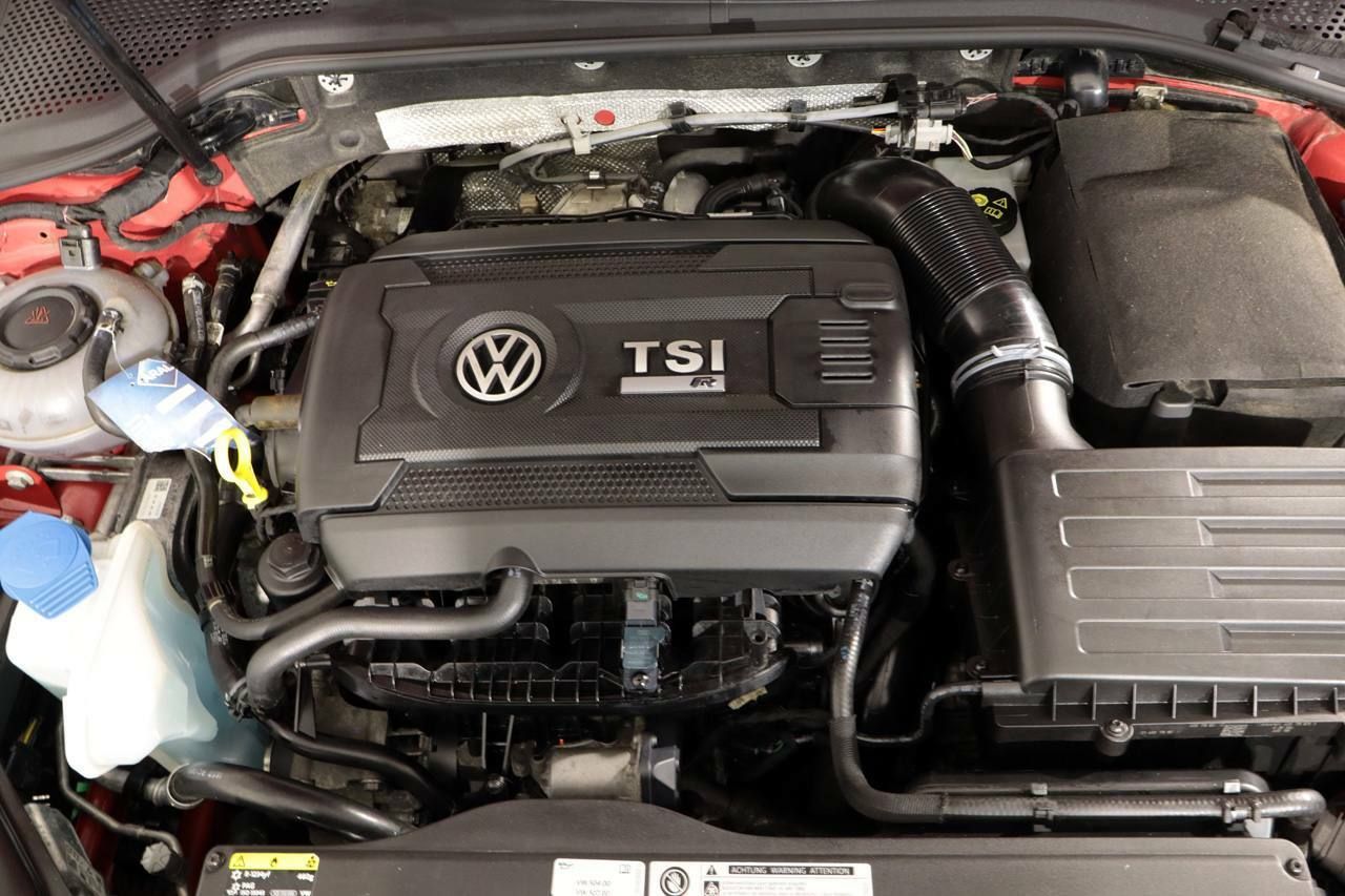 Foto Volkswagen Golf 26