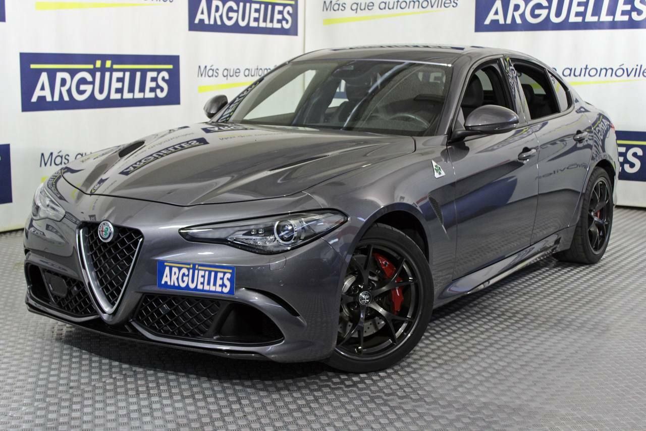 Foto Alfa Romeo Giulia 1