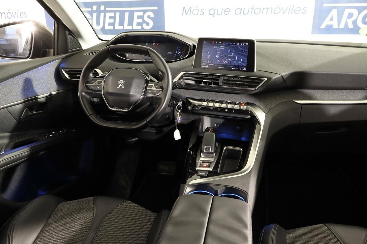 Foto Peugeot 5008 16