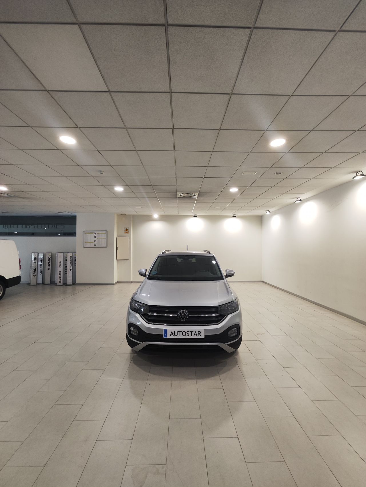 Foto Volkswagen T-Cross 3