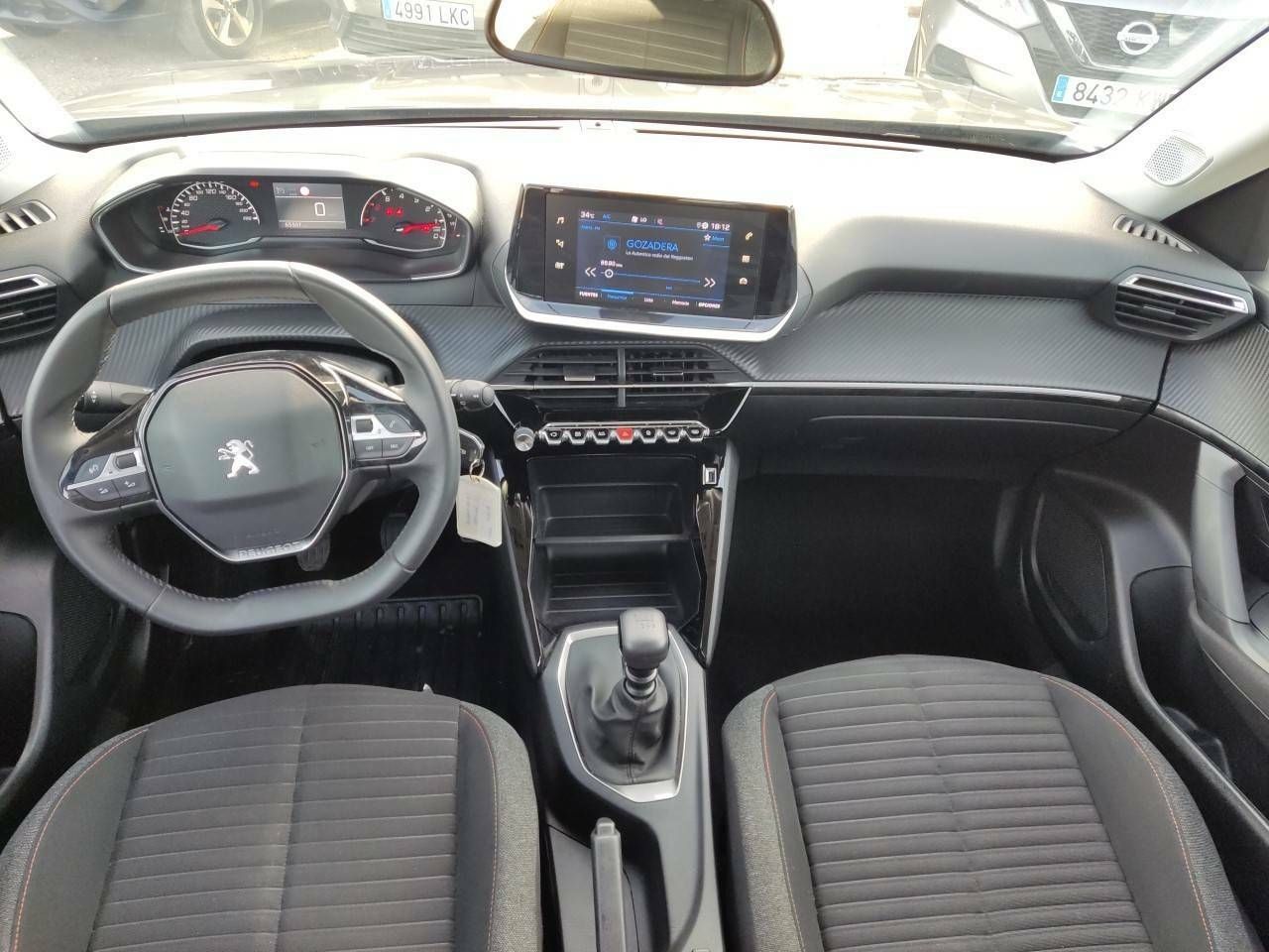 Foto Peugeot 2008 8