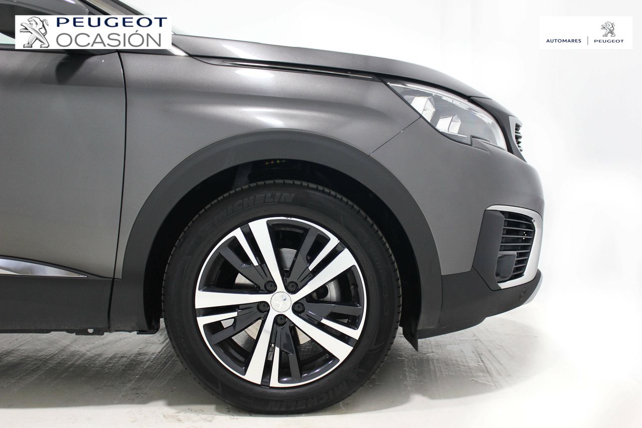 Foto Peugeot 5008 13