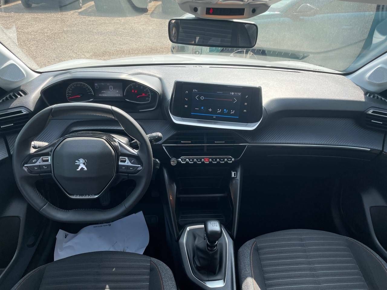 Foto Peugeot 208 8