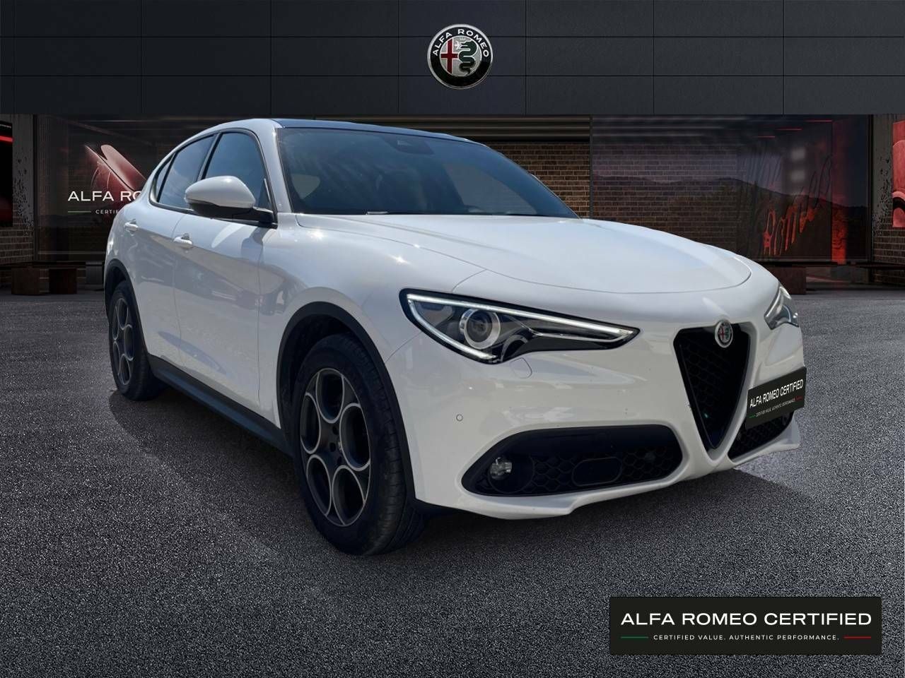 Foto Alfa Romeo Stelvio 3