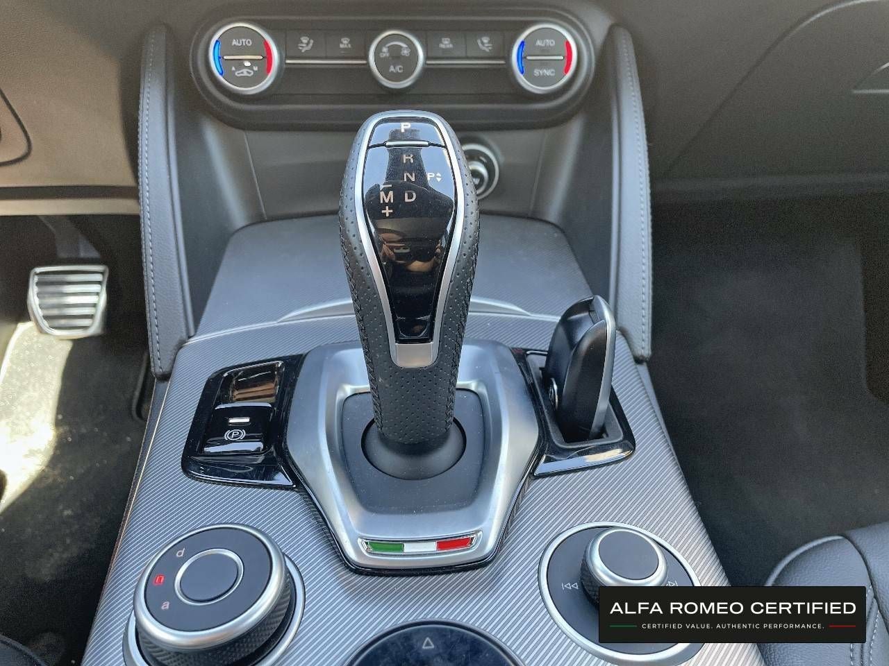 Foto Alfa Romeo Stelvio 16