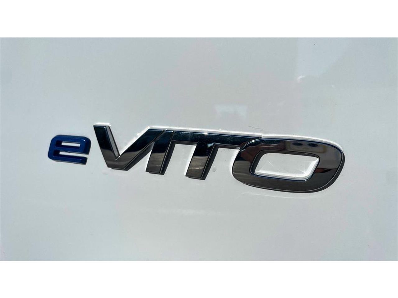 Foto Mercedes-Benz Vito 24