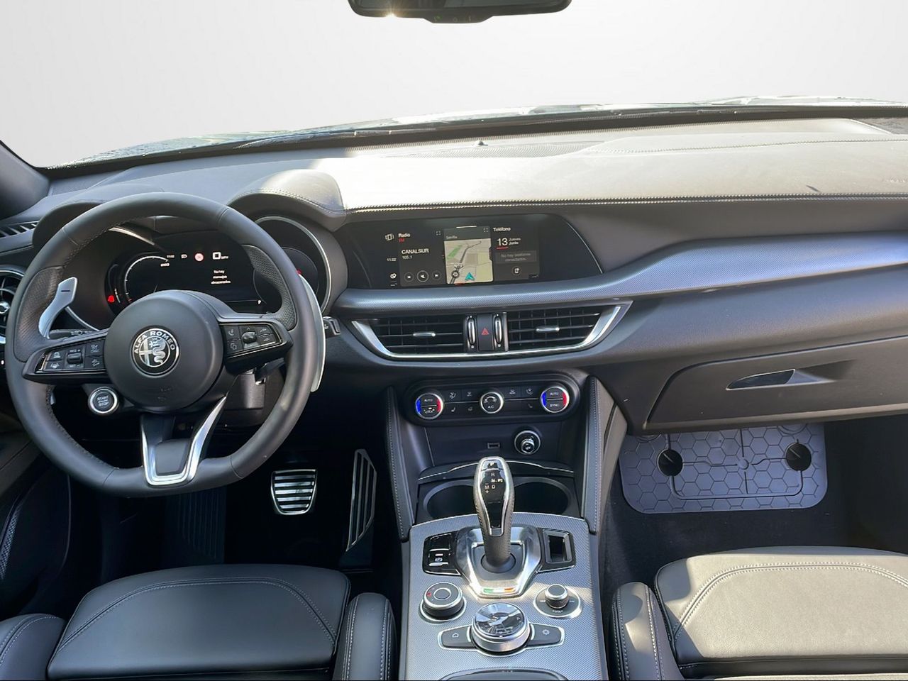 Foto Alfa Romeo Stelvio 17