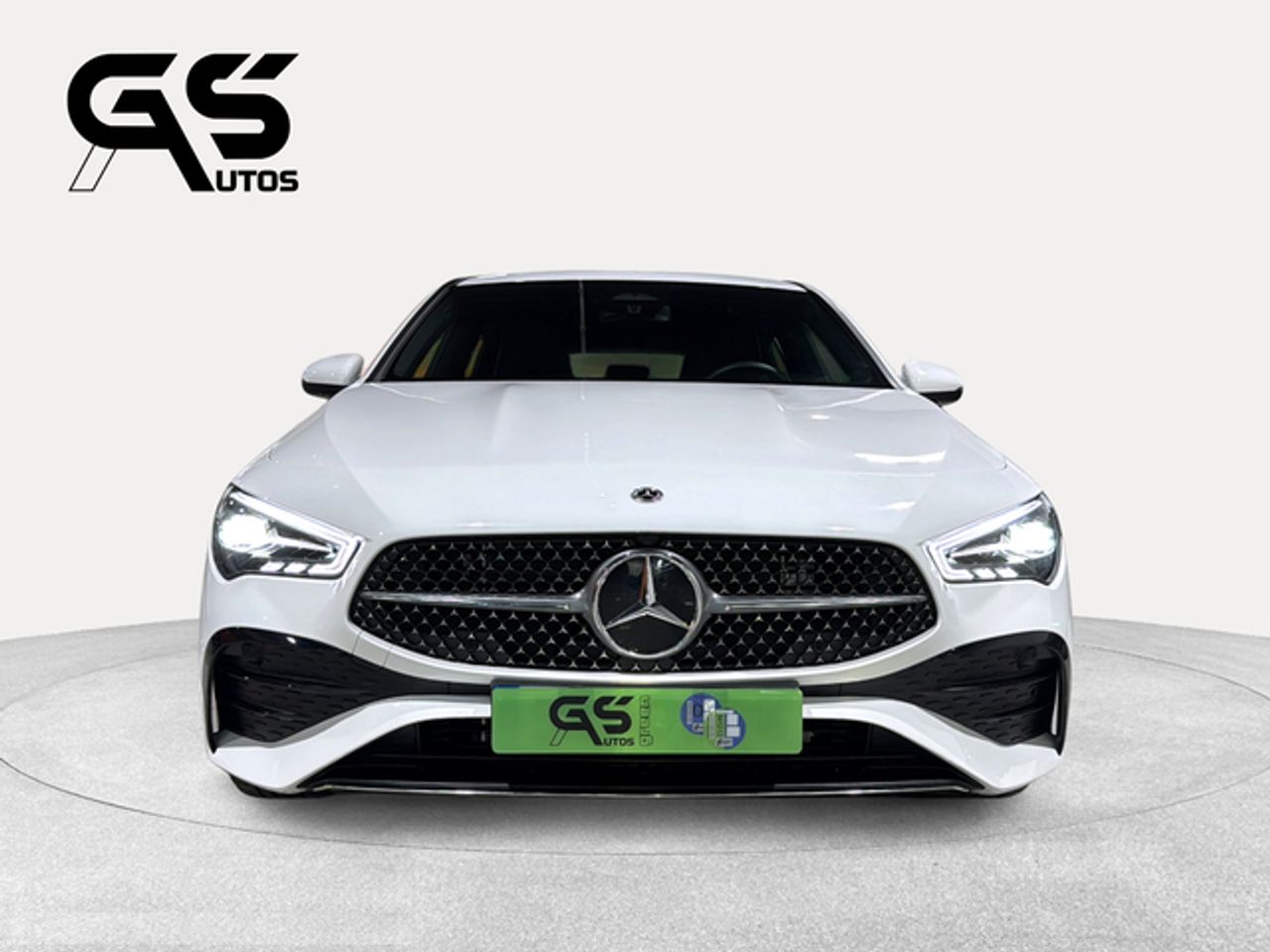 Foto Mercedes-Benz Clase CLA 2