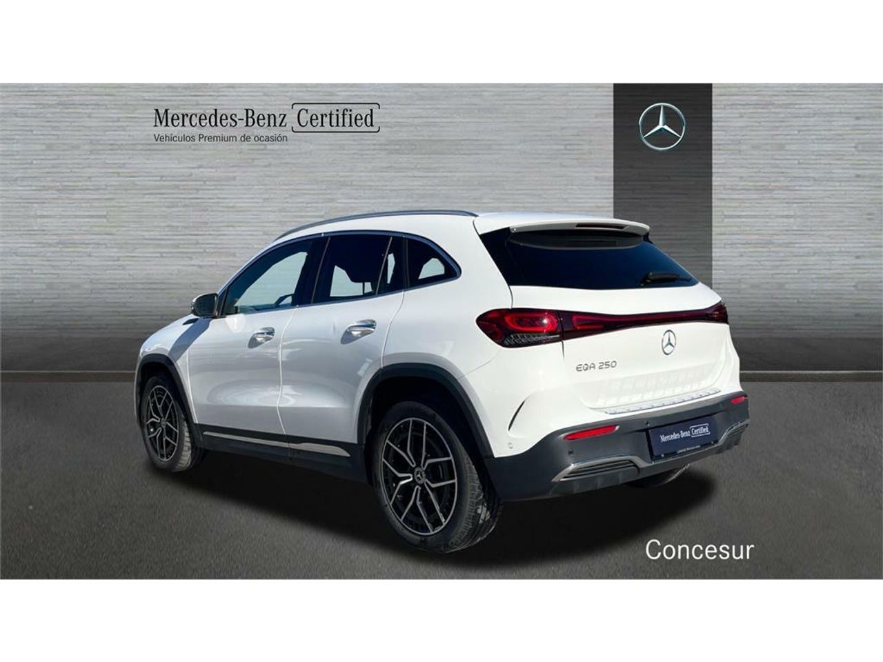 Foto Mercedes-Benz EQA 2