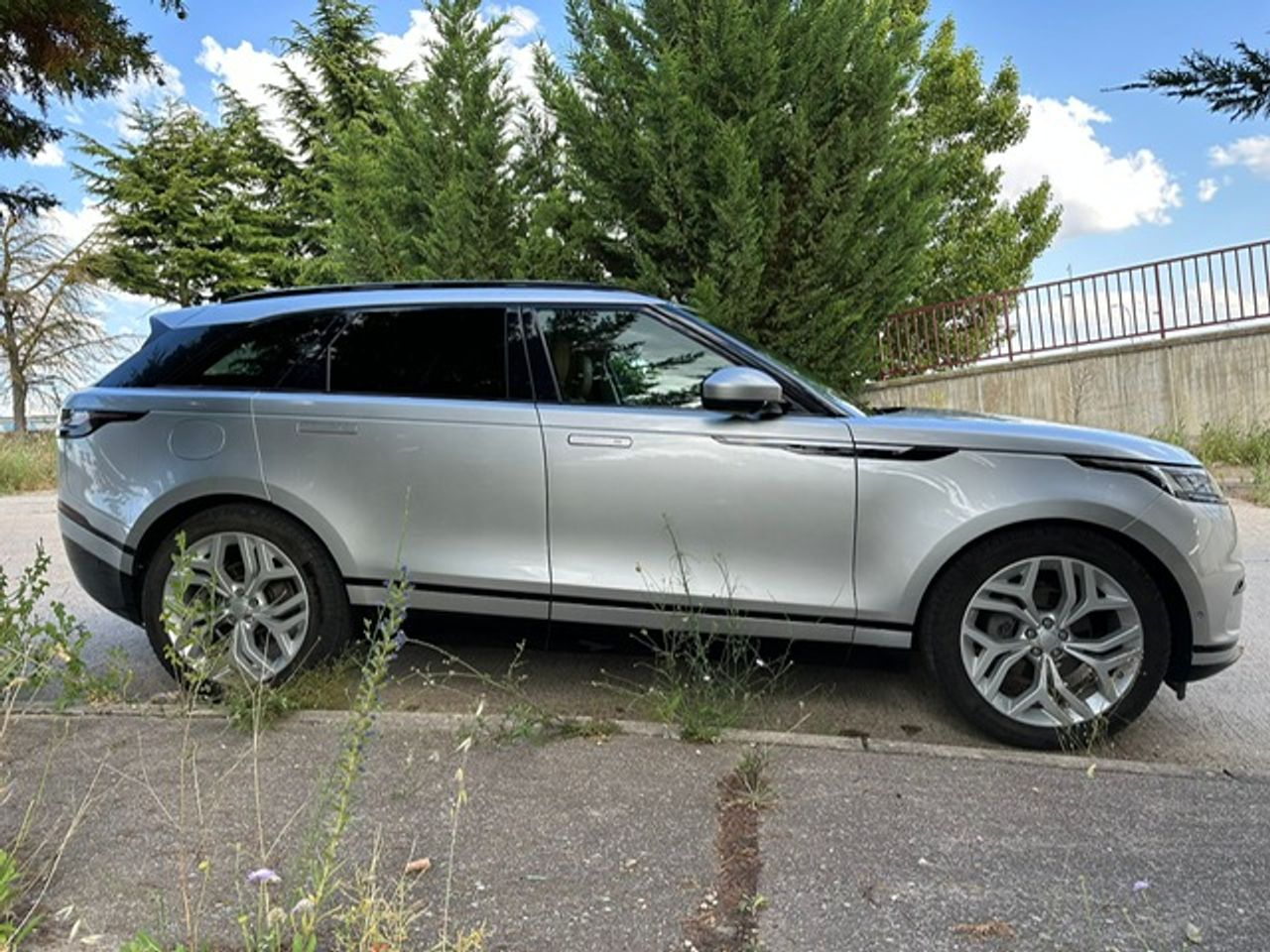 Foto Land-Rover Range Rover Velar 12